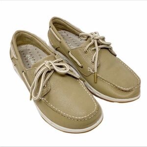 COLUMBIA taupe boat shoes 7.5